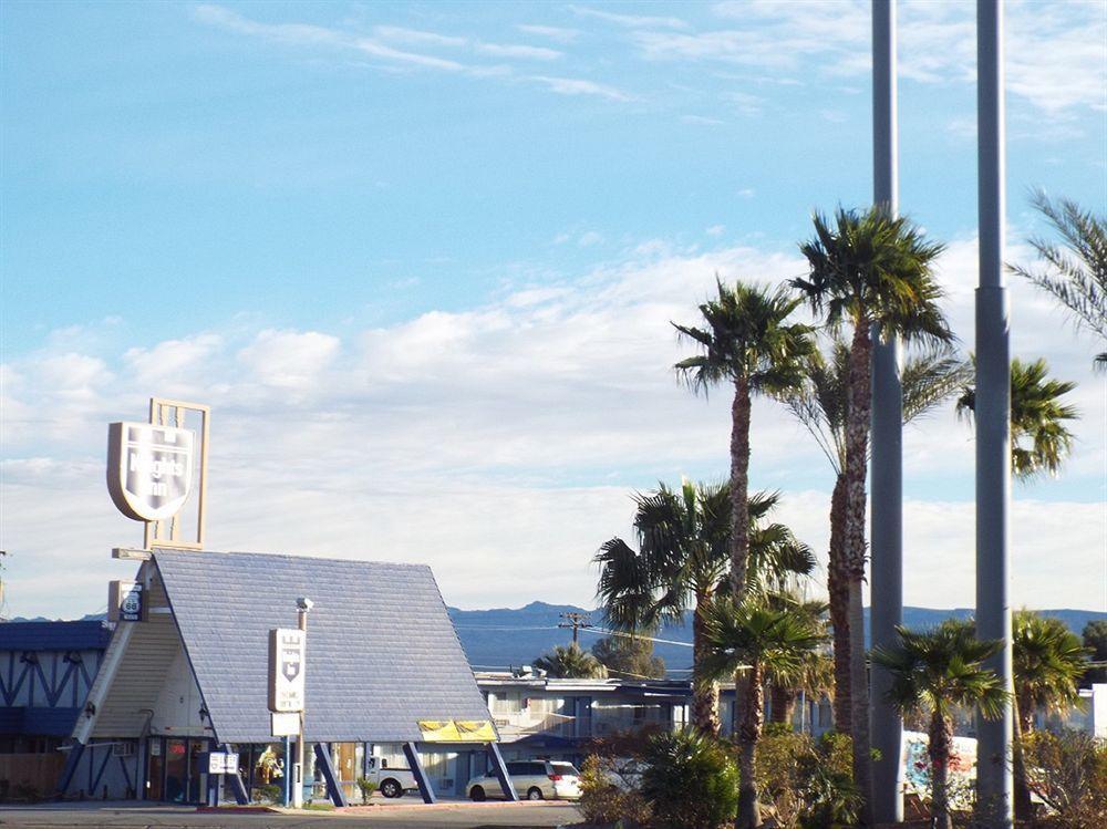 Red Roof Inn Needles Esterno foto